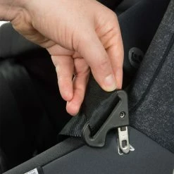 Maxi Cosi Vita Pro Nomad Black -Baby Jogger shop 019051U1 2019 maxicosi carseat convertiblecarseat vitapro nomadblack product magneticharnessholders 2 min 08333.1643691418