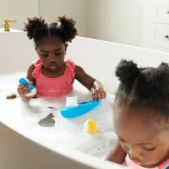 Matchstick Monkey Boat Set Blue -Baby Jogger shop 210429 matchstickmonkey bathtime shot7 121 1 59425.1665723089