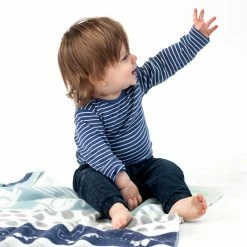 Weegoamigo Huggee Woven Blanket Daryl Dino -Baby Jogger shop 22000212 2 40497.1653964885