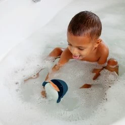 Boon Chomp Whale Bath Toy -Baby Jogger shop B11374 3 93487.1642041063