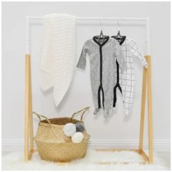 Living Textiles Baby Coat Hangers 6 Pack - Grey Star -Baby Jogger shop Living Textiles Baby Coat Hangers 6 Pack Grey Star 3 36929.1658793303