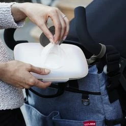 Skip Hop Grab & Go Perfect Snug Seal Wipes Case Grey -Baby Jogger shop SH234151 5 58651.1642394907